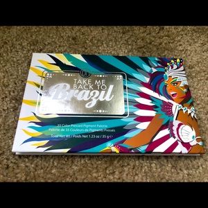 TakeMeBackToBrazil Eyeshadow Palette BHcosmetics